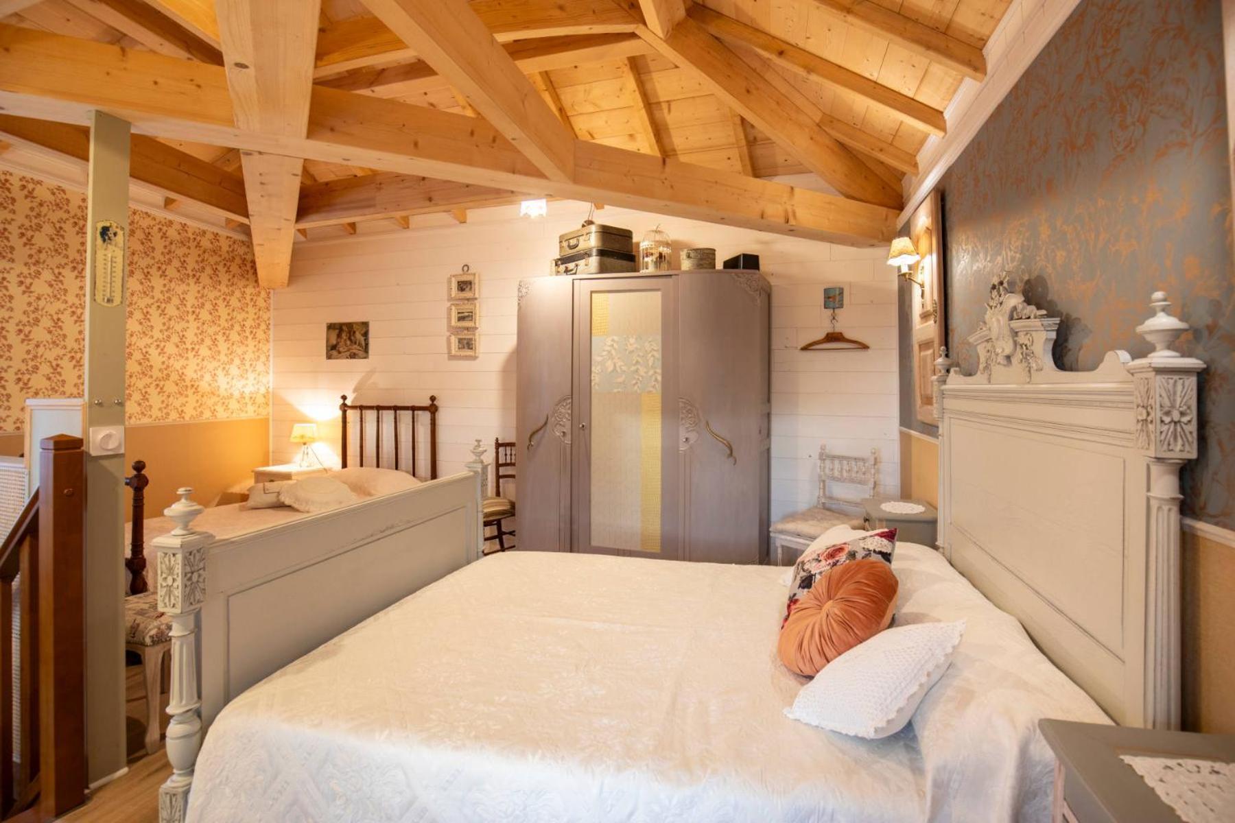 Charmant gîte à la campagne, proche du Puy du Fou, Les Charmes de Castellariis Pouzauges Extérieur photo